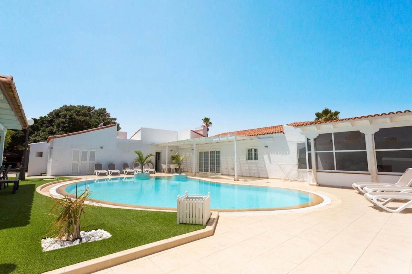 Alamos Park-Stunning Villa In Huge Private Grounds San Miguel de Abona Exterior photo